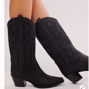 Black Dagget Jeffrey Campbell western cowgirl boot